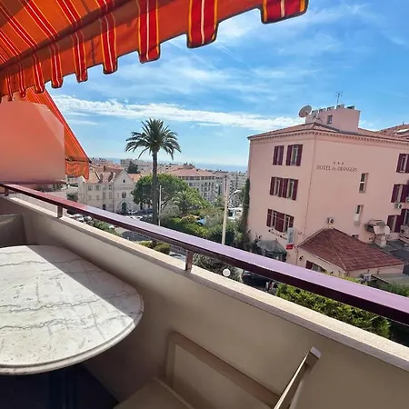 Pleasant Studio Sea View شقة